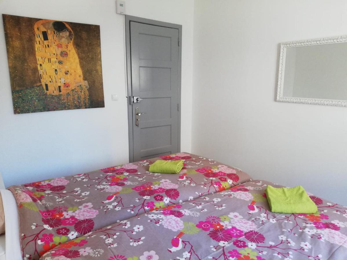 Bed&Shower Moscavide -Self Check-In Екстериор снимка